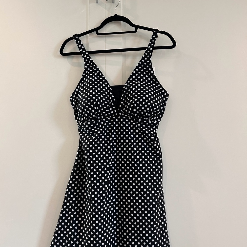 N - Mermaid Maternity Black and White Polka Dot Top